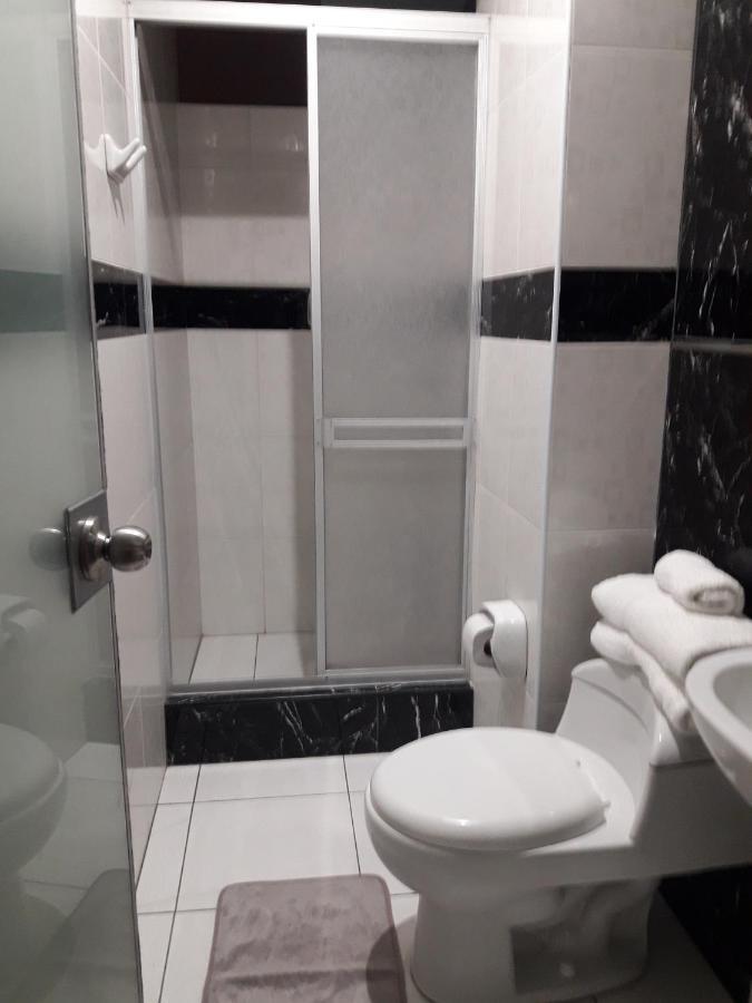 Hotel Gavina Tacna